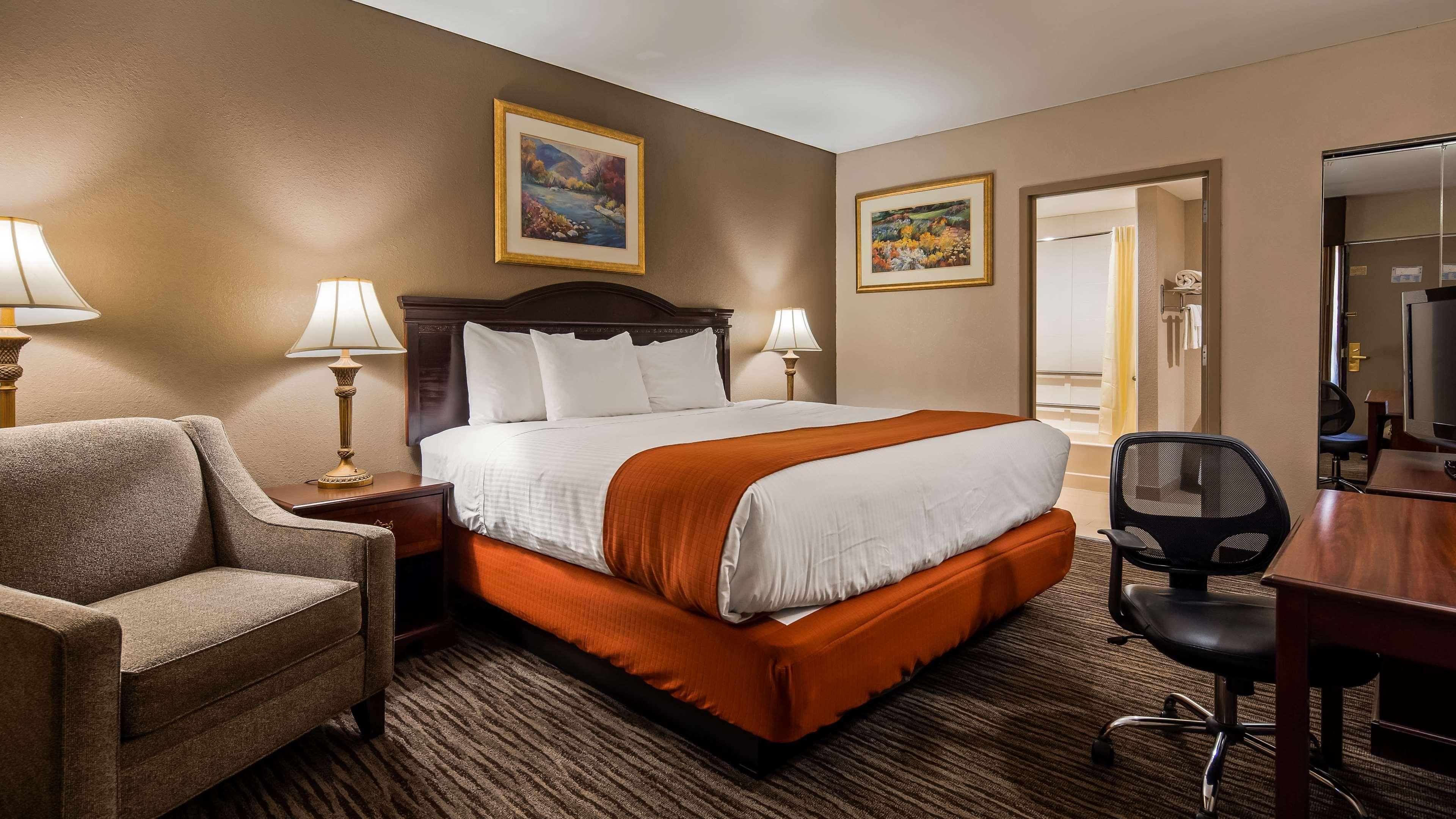 Best Western Gateway Adirondack Inn Utica Bagian luar foto