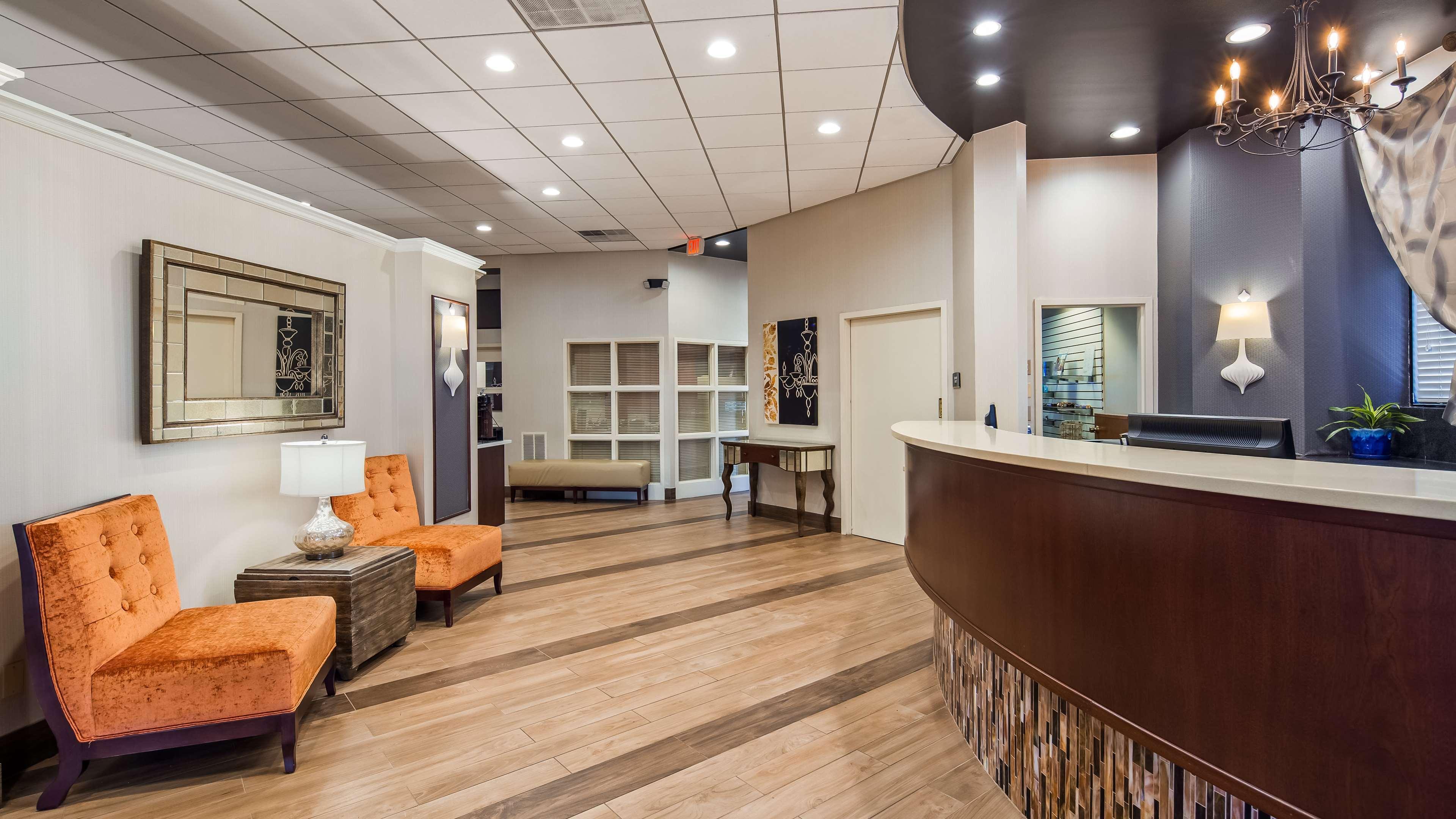 Best Western Gateway Adirondack Inn Utica Bagian luar foto