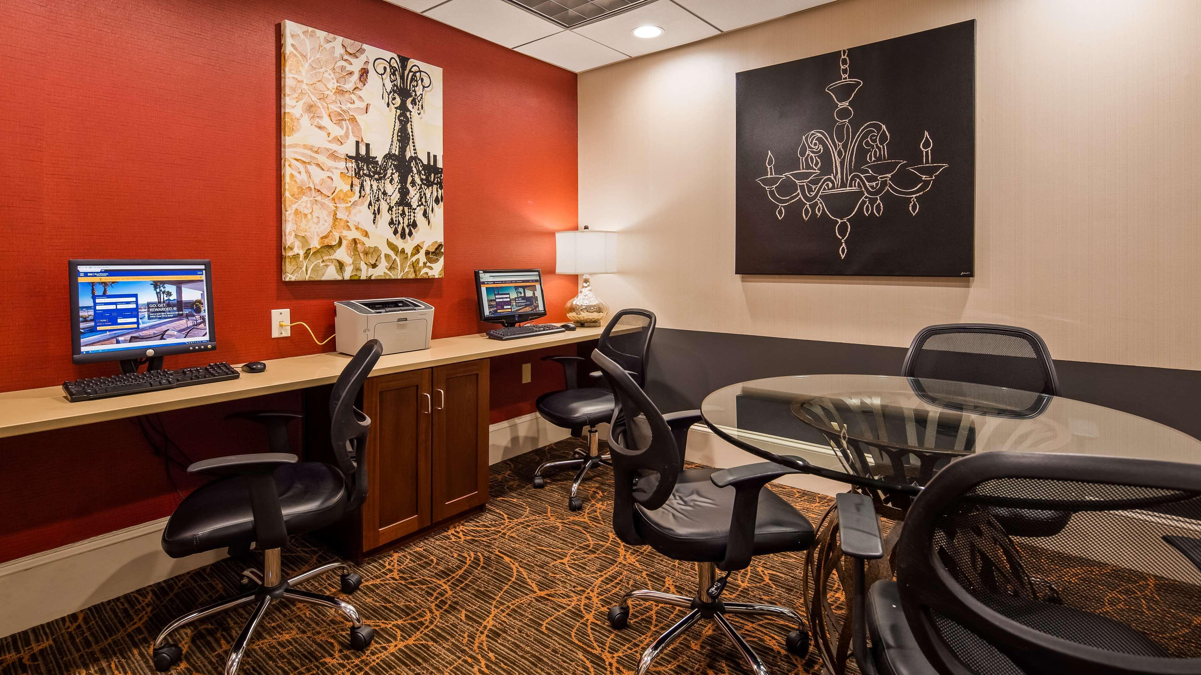 Best Western Gateway Adirondack Inn Utica Bagian luar foto