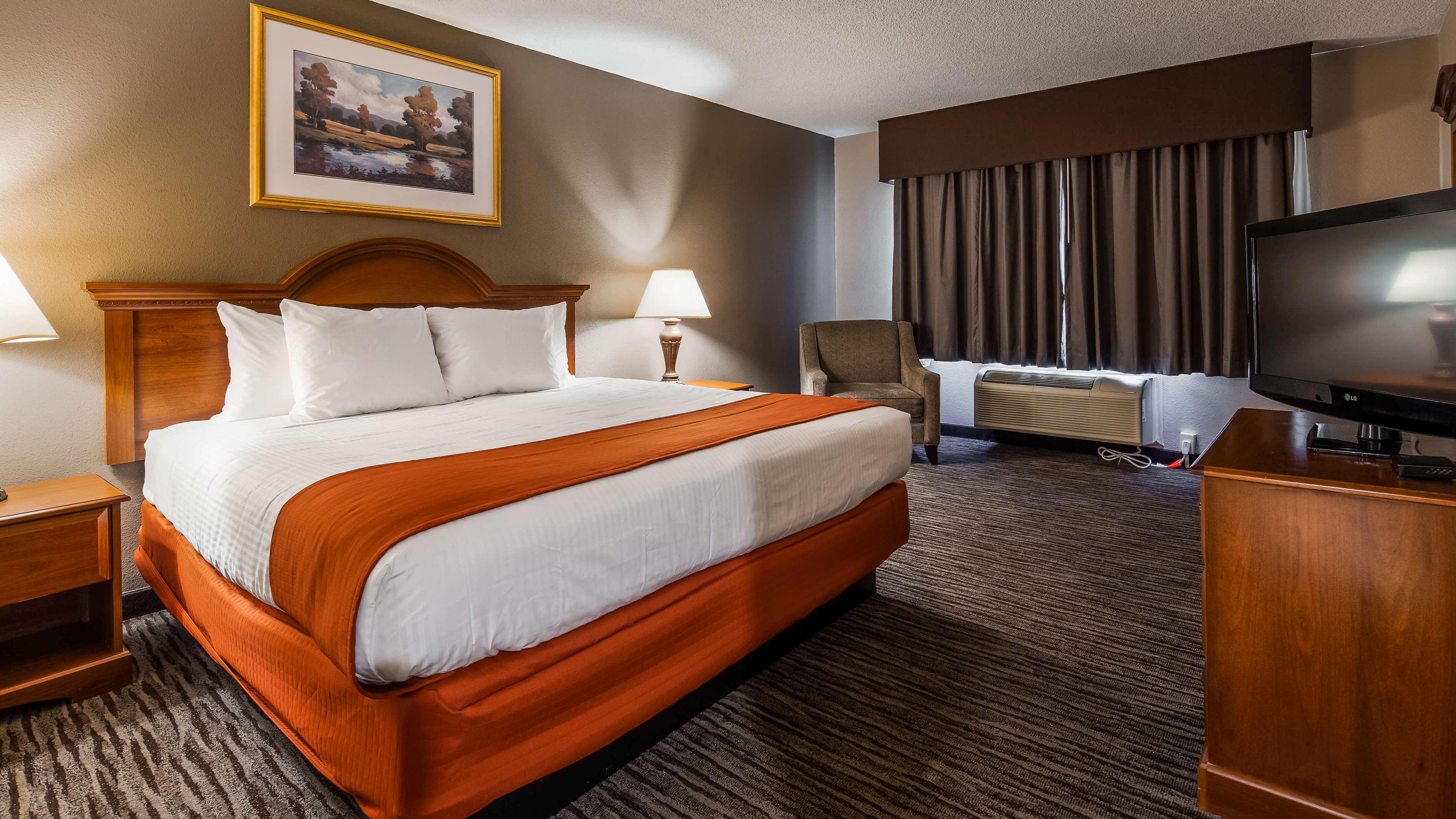 Best Western Gateway Adirondack Inn Utica Bagian luar foto