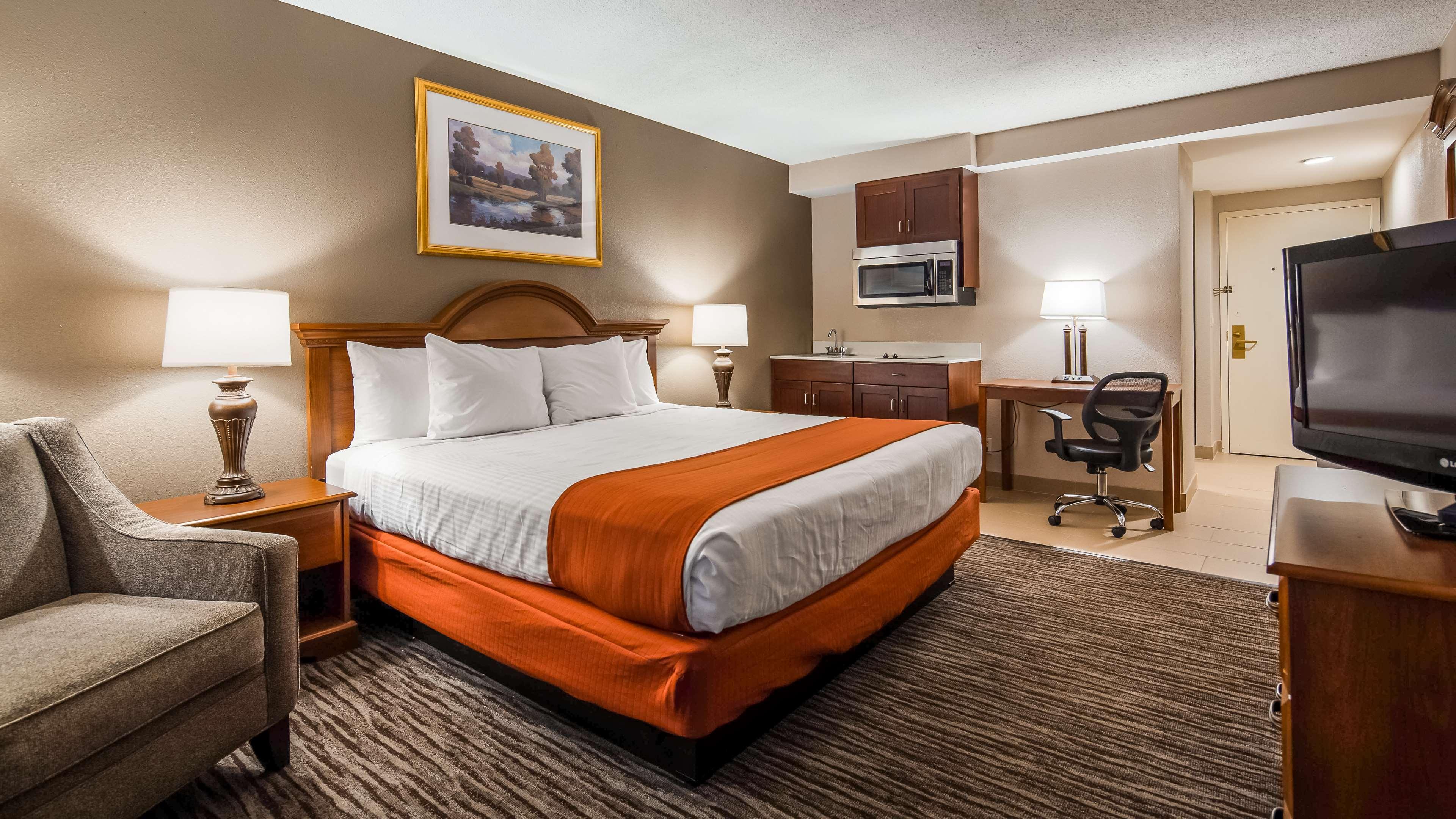 Best Western Gateway Adirondack Inn Utica Bagian luar foto
