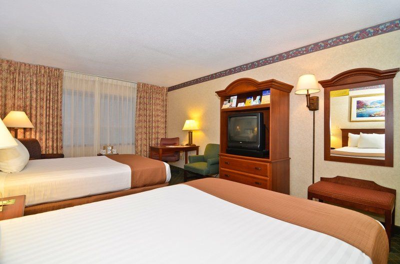 Best Western Gateway Adirondack Inn Utica Ruang foto