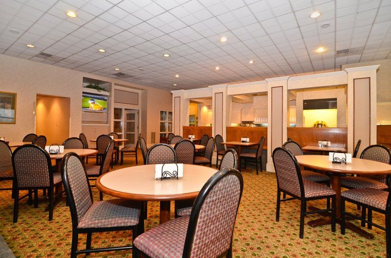 Best Western Gateway Adirondack Inn Utica Bagian luar foto