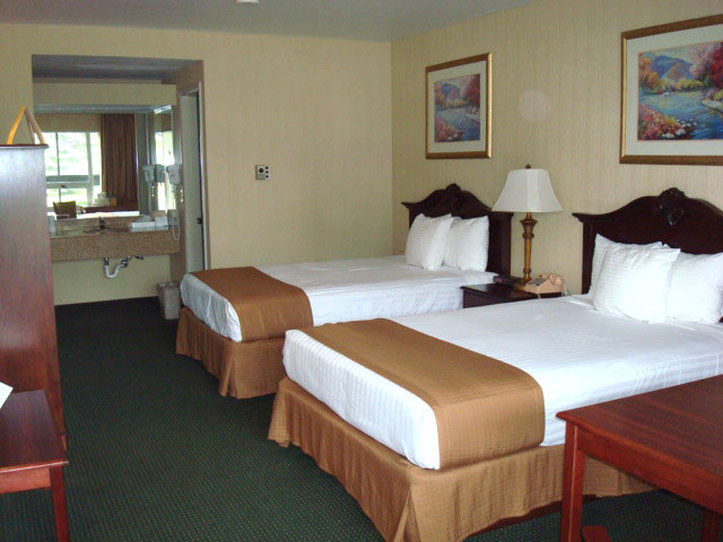 Best Western Gateway Adirondack Inn Utica Ruang foto