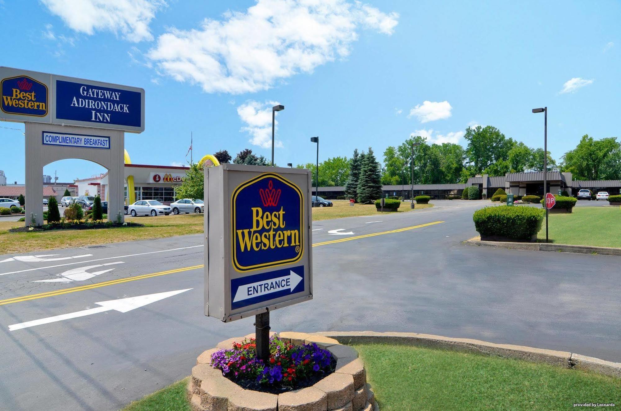 Best Western Gateway Adirondack Inn Utica Bagian luar foto