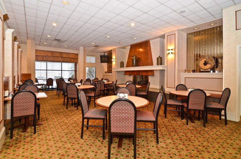Best Western Gateway Adirondack Inn Utica Restoran foto